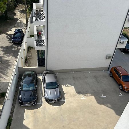 Blue Velvet Apartment Bucureşti Ngoại thất bức ảnh